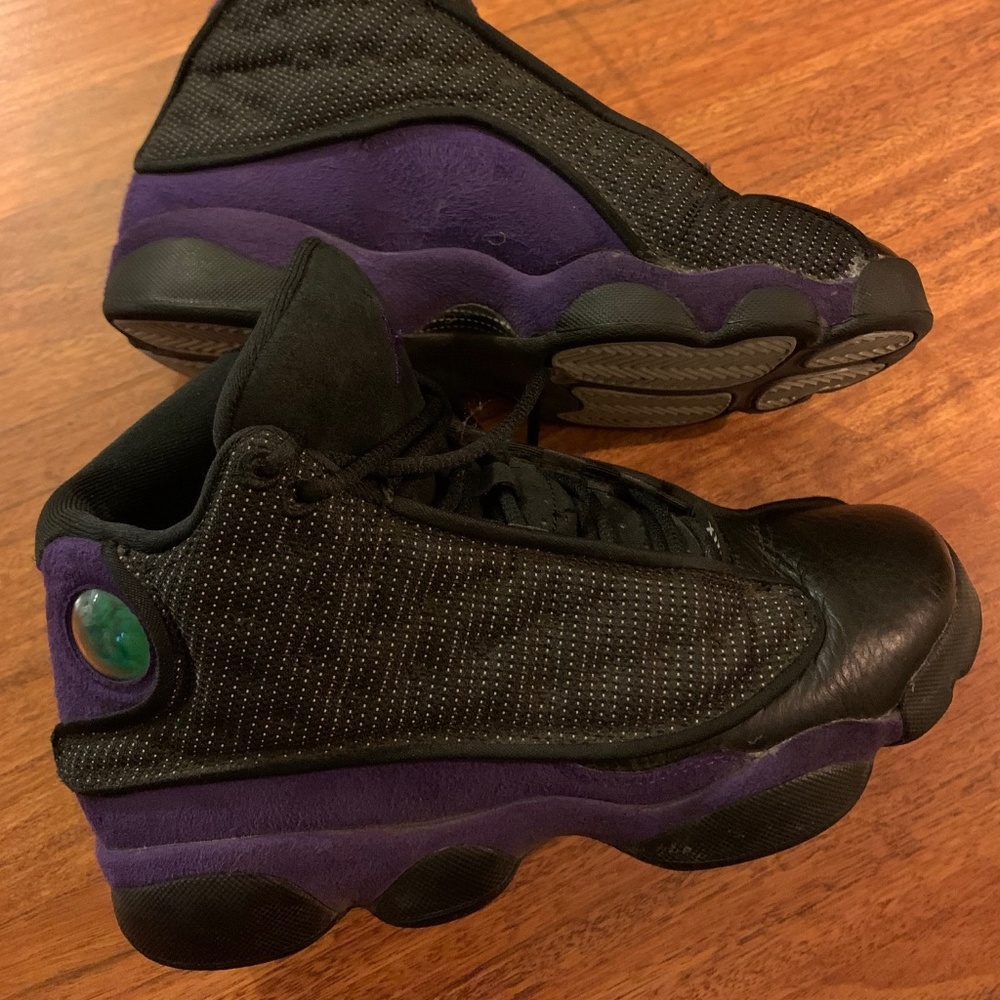 Jordan 13 Full Court Purple size 6 boys
